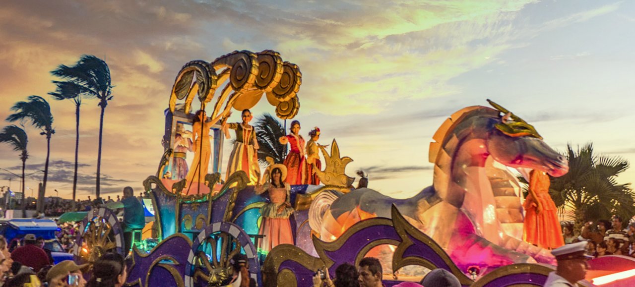 Un escuinapense vestirá a la realeza: reina de los Juegos Florales, reina Infantil y reina de la Poesía del Carnaval de Mazatlán 2023