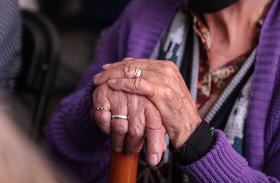 Buscan diputados crear Procuraduría para la Protección de Adultos Mayores vulnerados por sus familias
