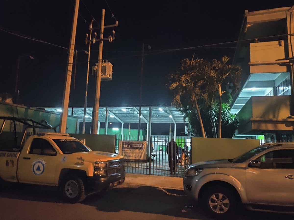 Se refugian en Rosario personas varadas en el sur de Sinaloa ante el segundo ‘Jueves Negro’, habilitan albergue y llaman a solidarizarse con ellas