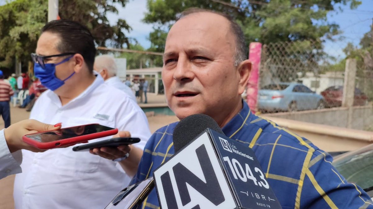 Es necesario que se reconozca con promoción de grado a policías de Ahome que dan el extra: Valle Saracho