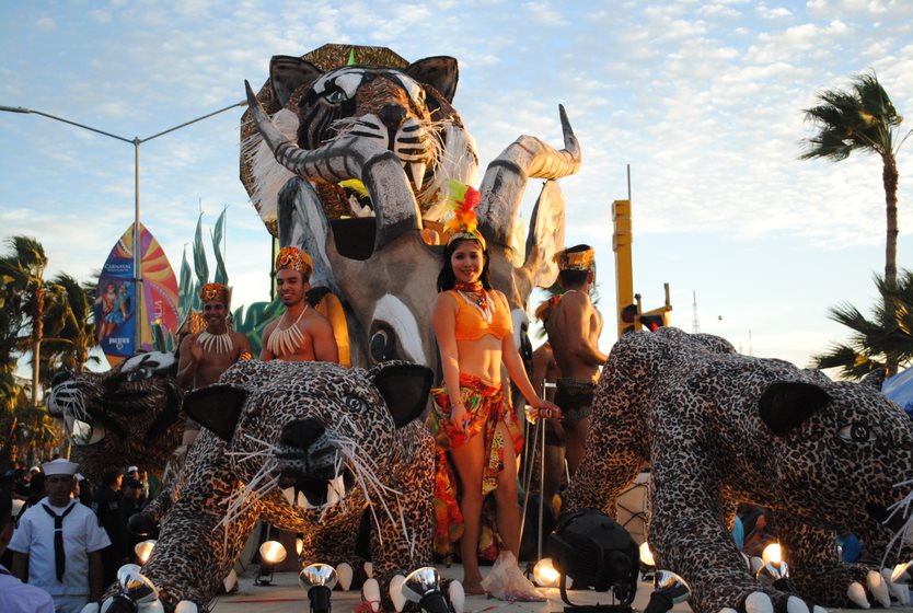 Más de 200 personas buscaron ser ocupantes de carrozas para el Carnaval 2023 de Mazatlán