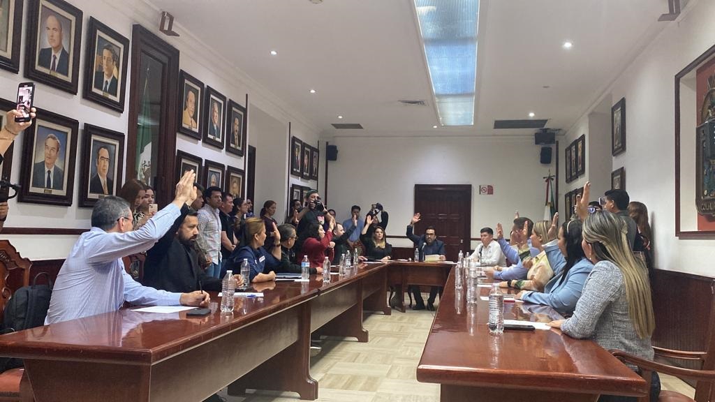Rinde protesta José Ernesto Peñuelas como nuevo secretario del Ayuntamiento de Culiacán