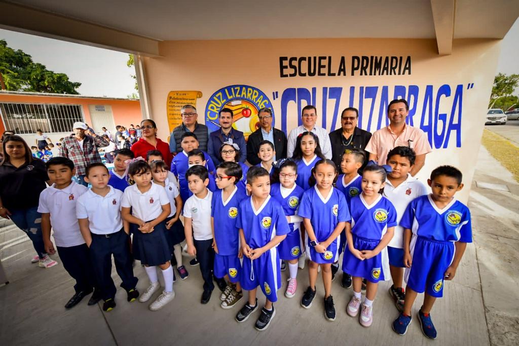 Inaugura Ayuntamiento de Mazatlán 435 metros de barda perimetral en la primaria Cruz Lizárraga