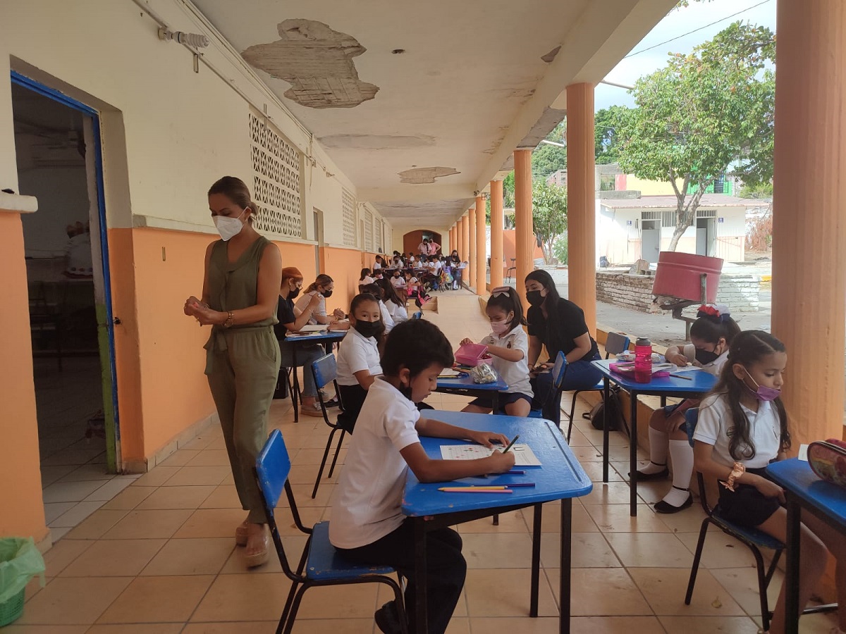 Trabajarán Ayuntamiento de Mazatlán e Isife con programa ‘Peso a Peso’ para apoyar a escuelas