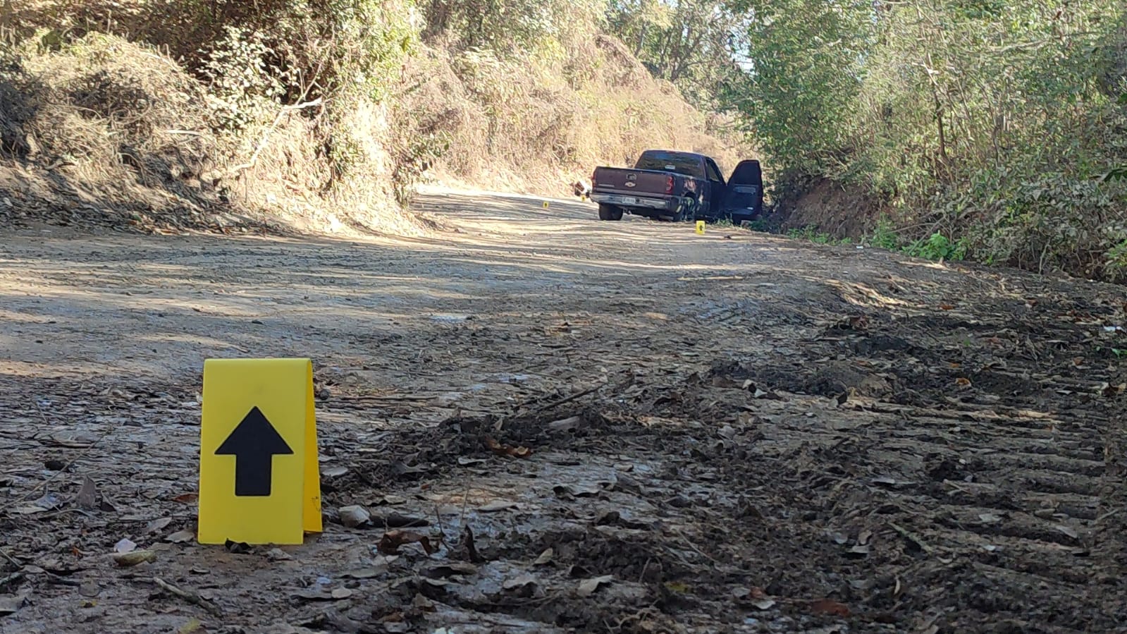 Le prenden fuego a un hombre de Escuinapa, en Mazatlán y al parecer después lo matan a balazos