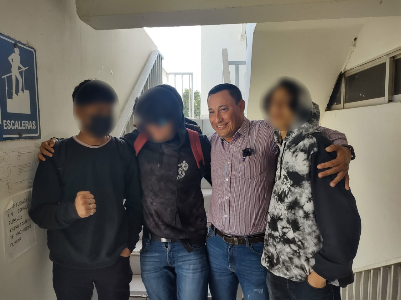 Aceptan disculpa pública del policía madres de familia de jóvenes agredidos en Los Mochis