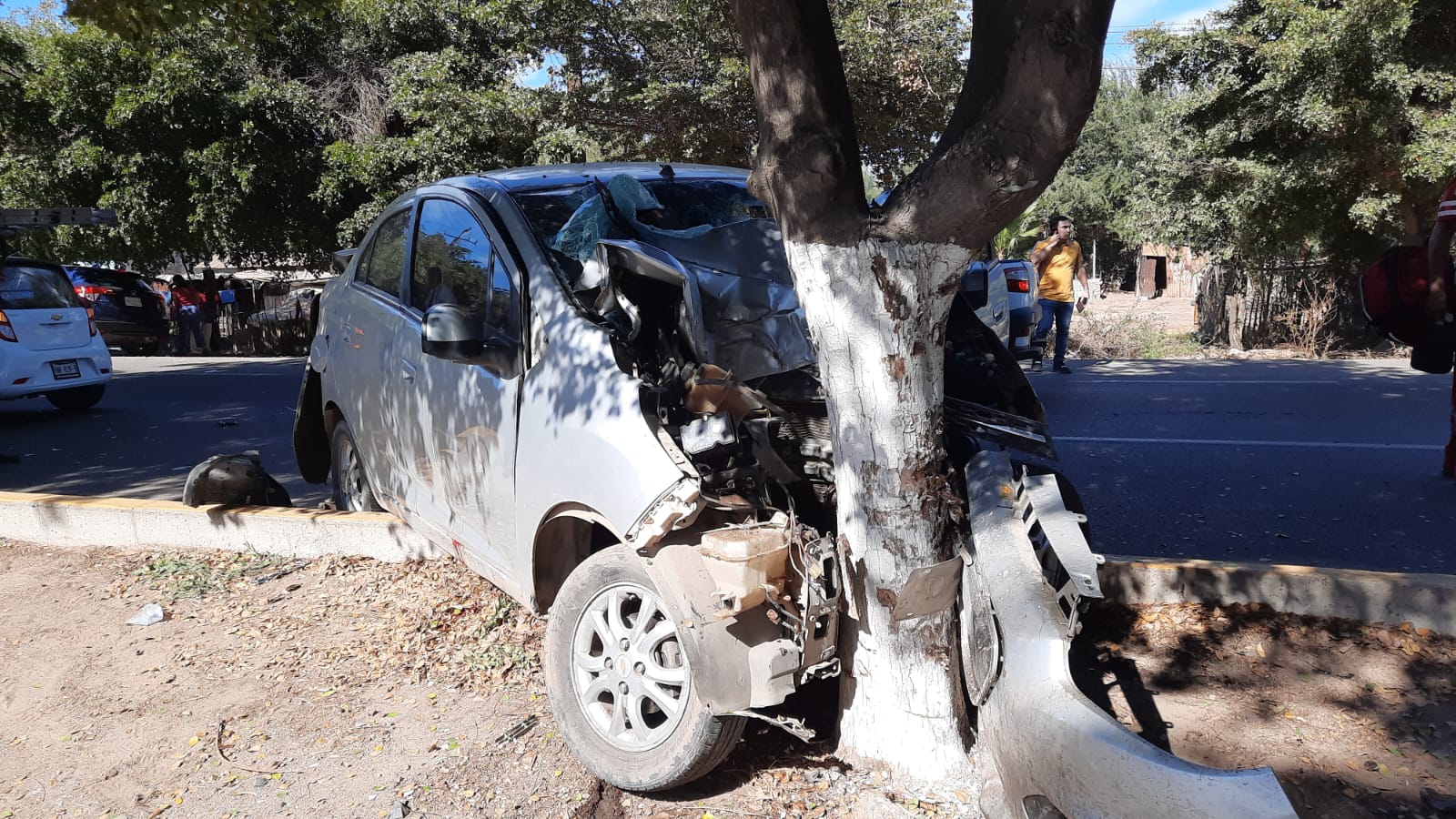 ¡No la libra! Muere el conductor del vehículo que se impactó contra ...