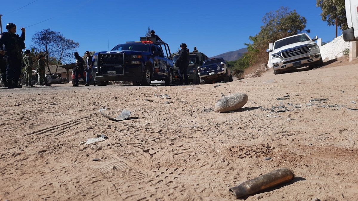“Aquí quedaron sus huarachitos y el charco de sangre”; ‘Luisito’ fue herido en Jesús María por helicóptero de la Marina: Tío
