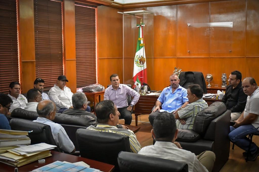Avalan transportistas carril preferencial para Mazatlán, esperan ahorros en combustible, disminución de contaminación y mayor rapidez