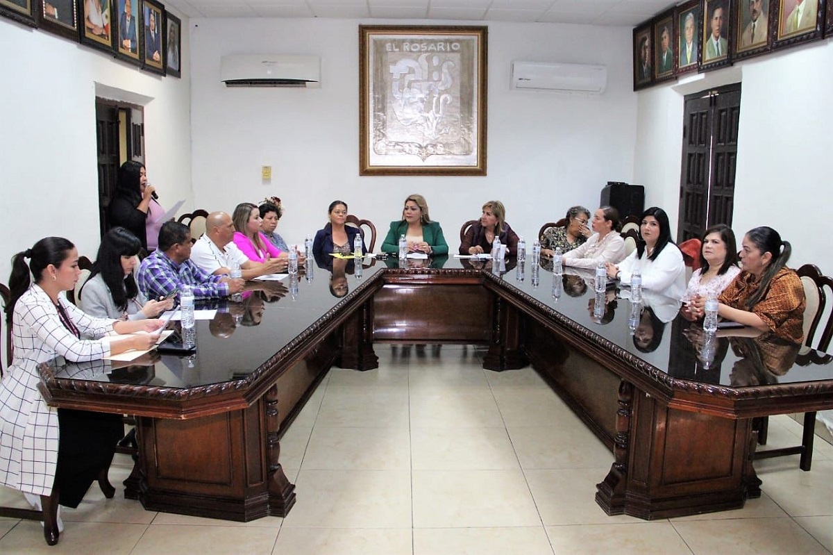 Llaman a crear agenda de atención a las mujeres del sur; se aproxima el Centro de Justicia para las Mujeres