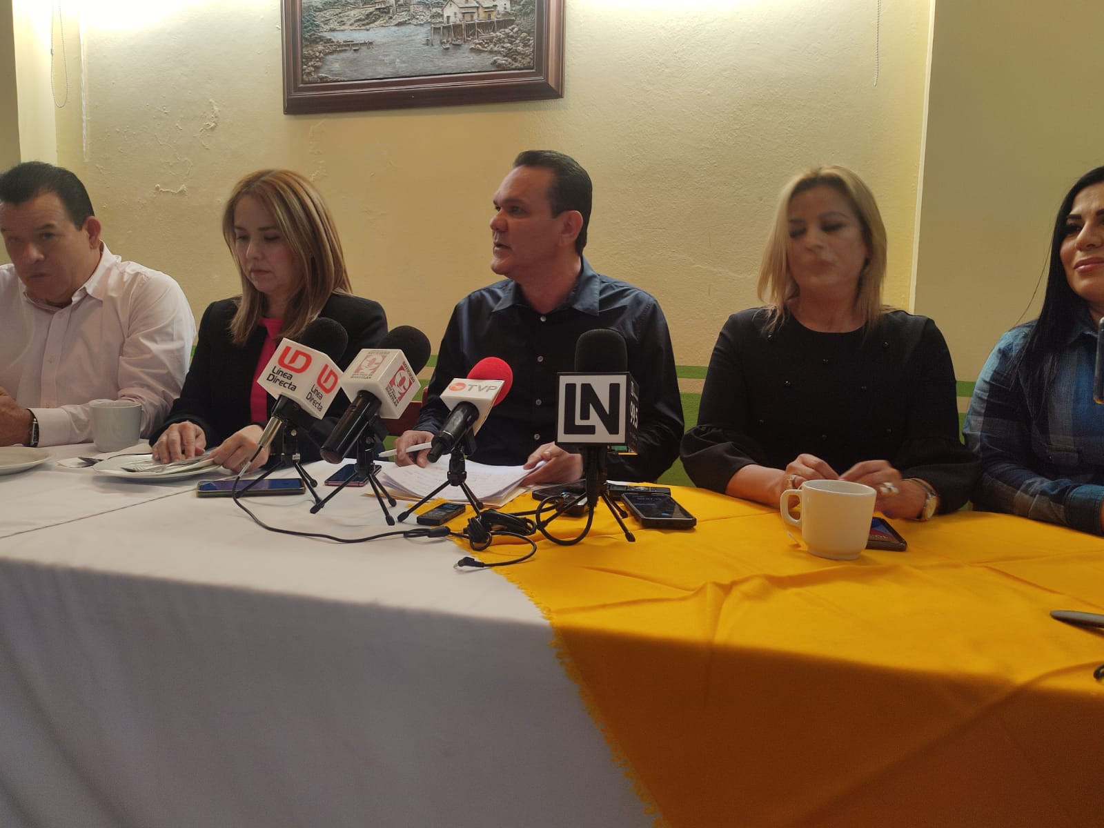 ‘Me dio la primera oportunidad de ser candidato a regidor y diputado’; lamenta Sergio Torres muerte de Aguilar Padilla