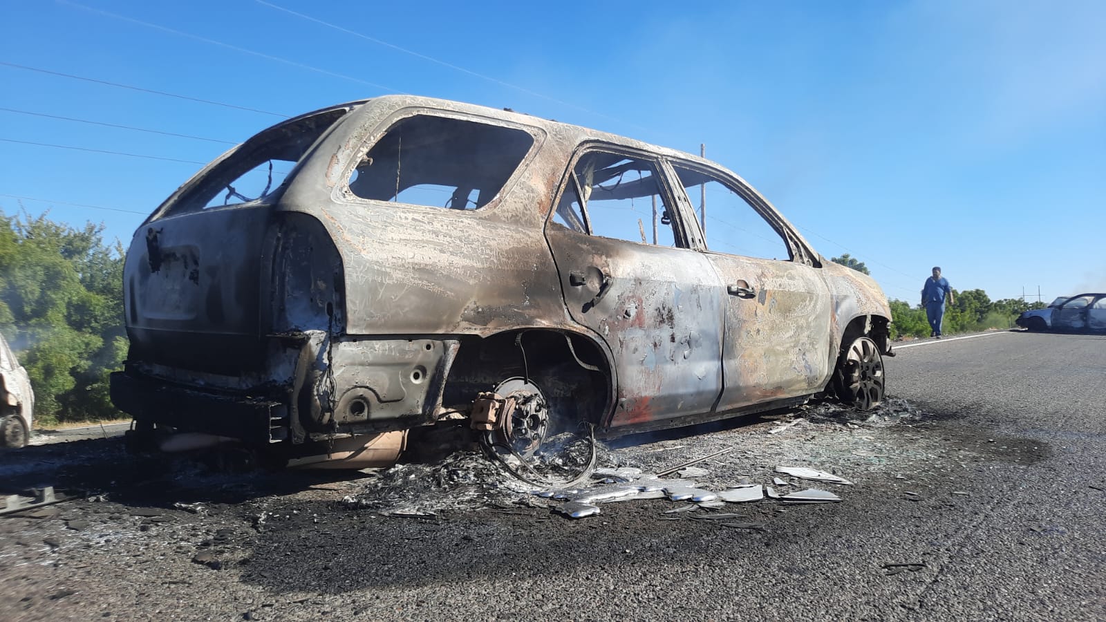 ‘Estamos restableciendo la normalidad en Sinaloa’: Rocha; reportan 250 carros robados, algunos quemados