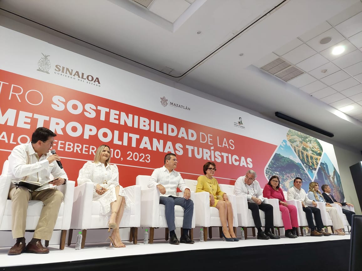 Debe haber equilibrio entre desarrollo turístico y urbano: Rocha durante inauguración de evento en Mazatlán