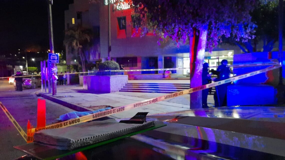 Era de Barrancos el hombre arrojado muerto y con impactos de arma de fuego afuera del IMSS Cañadas, en Culiacán