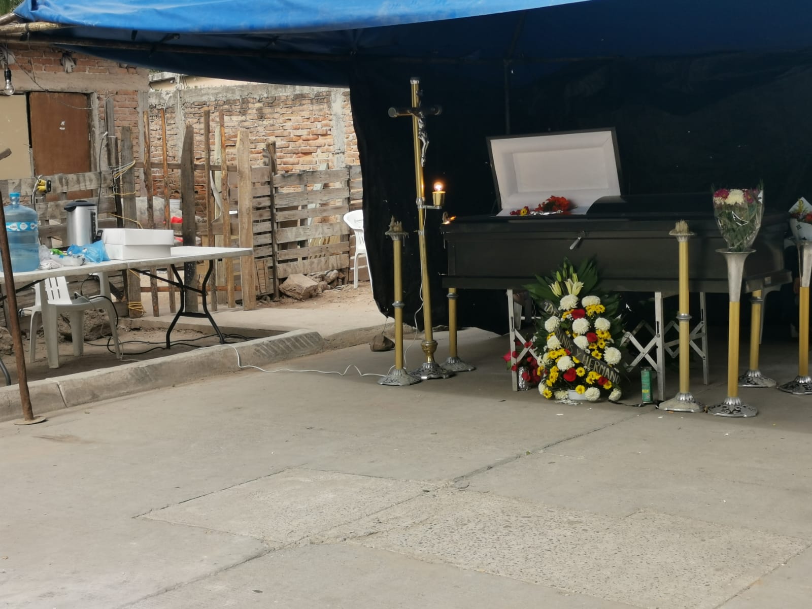 Familiares de Felipe solicita ayuda para darle santa sepultura a un ser querido que falleció en Los Mochis