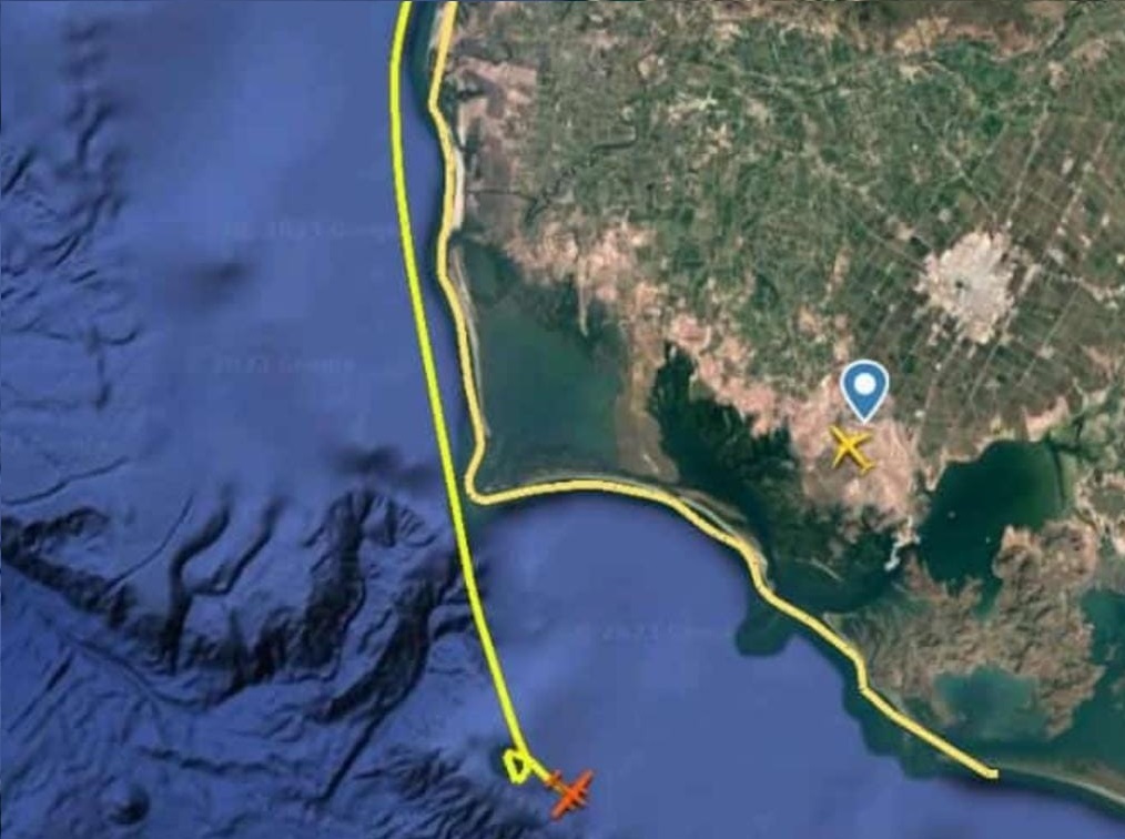 Ya buscan por aire a los dos pescadores desaparecidos de El Colorado, Ahome