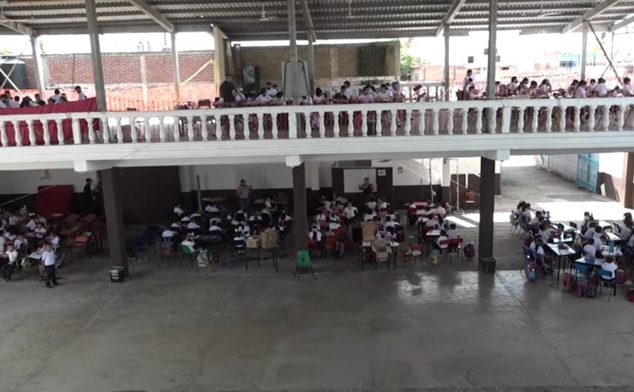 ‘Busquen dar clases nocturnas’, única respuesta ante retraso de reconstrucción de la Sixto Osuna en Villa Unión, directores alzan la voz
