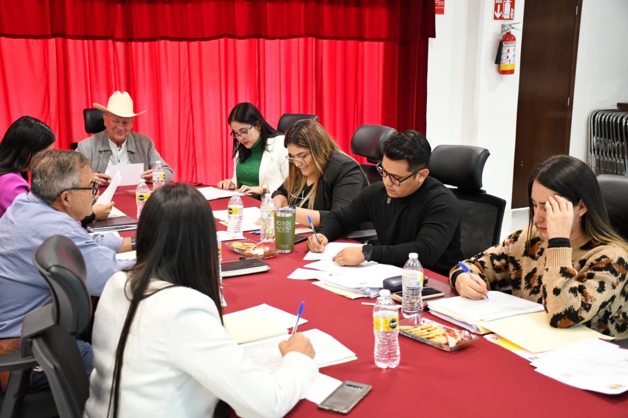 Cabildo de Angostura aprueba avance financiero del 4to trimestre del año 2022