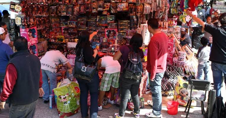 Comercio informal es competencia desleal para quienes pagan sus impuestos: ICCPS