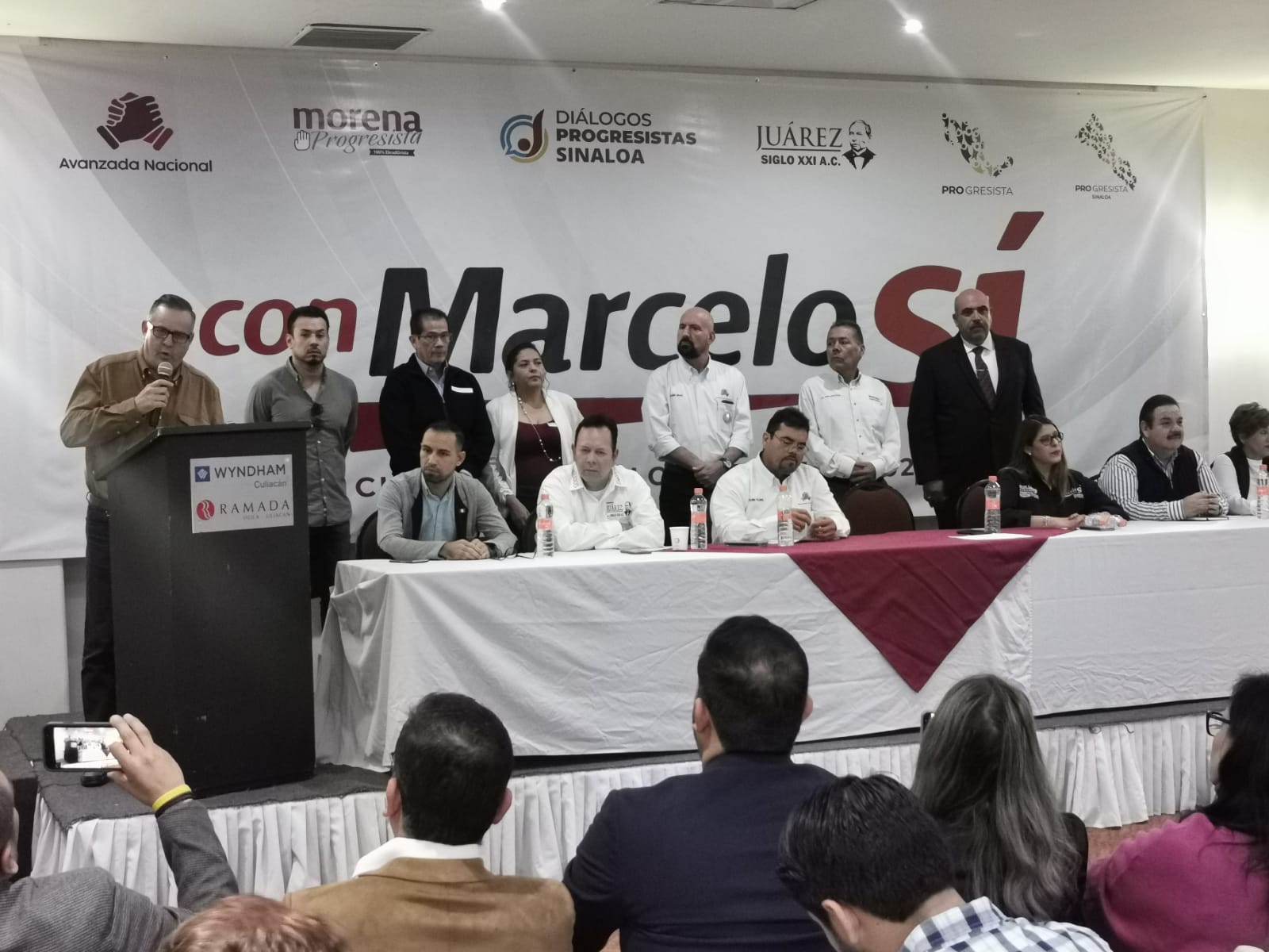 Celebran reunión de red de apoyo “Con Marcelo sí”; muestran su brazo político en Culiacán y en Sinaloa