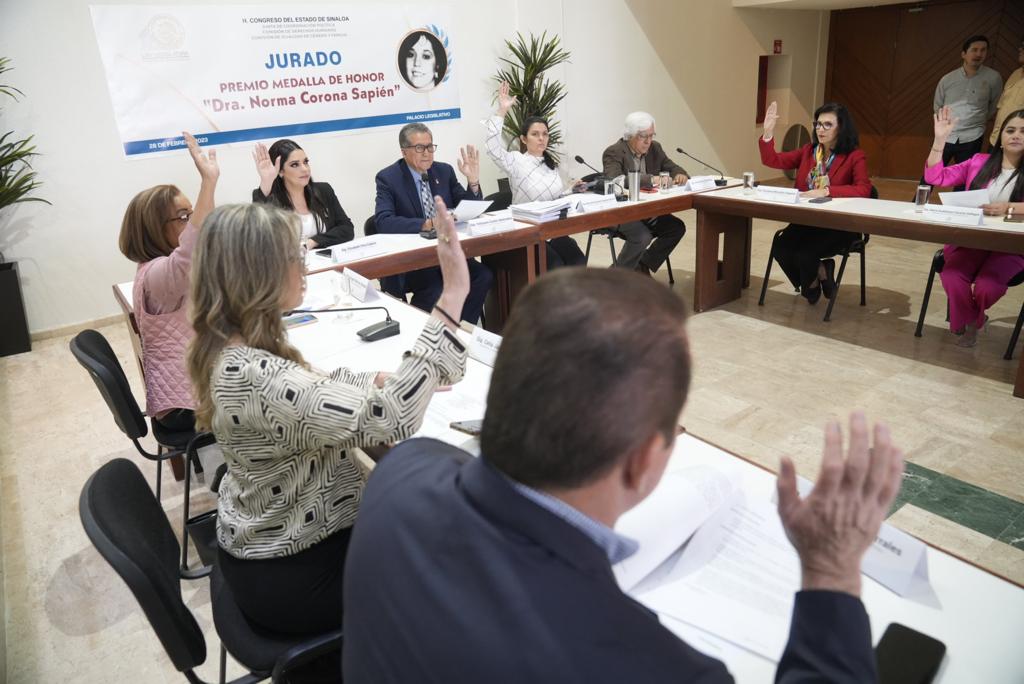 Congreso integra jurado calificador del premio Norma Corona 2023