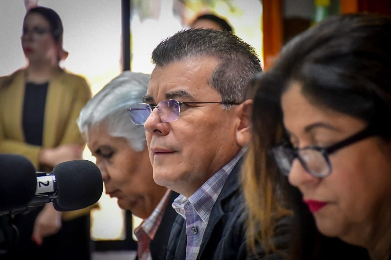 “Que me bajen de las encuestas”, alcalde de Mazatlán niega tener de momento aspiraciones políticas para el 2024