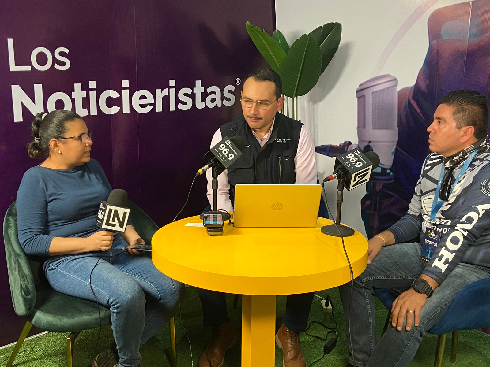 Grupo Ferrox ofrece desde un clavo hasta un tractor; visita su stand en la ExpoAgro 2023