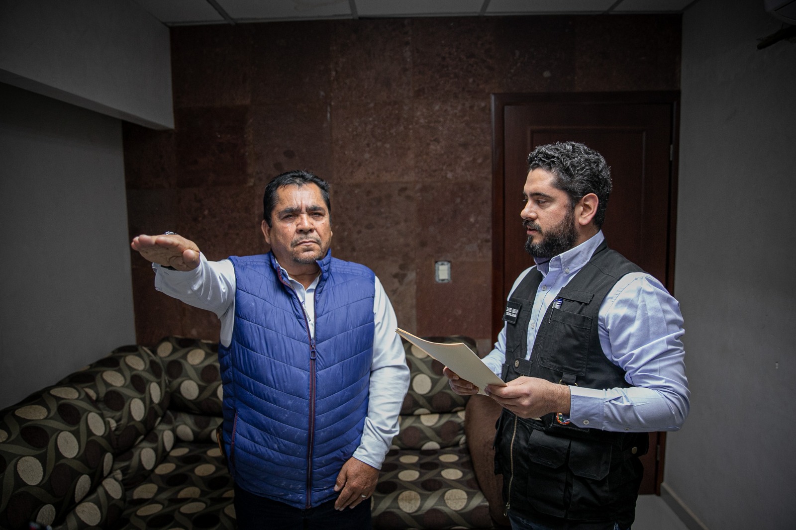En Guasave, oficializan cambio en la dirección de Alcoholes; rinde protesta Domingo Espero