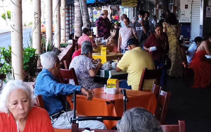 ‘En seis años que tengo de restaurantero nunca había visto incrementos tan altos’: empresarios resisten a aumentos de la canasta básica