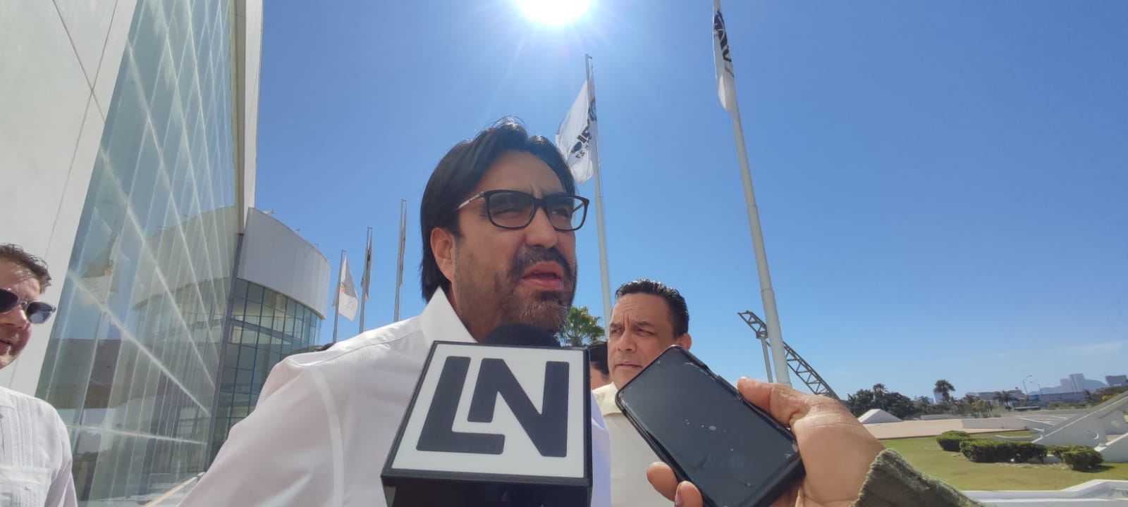 Reconoce Gámez Mendívil que hay pánico entre culiacanenses ante operativos aéreos