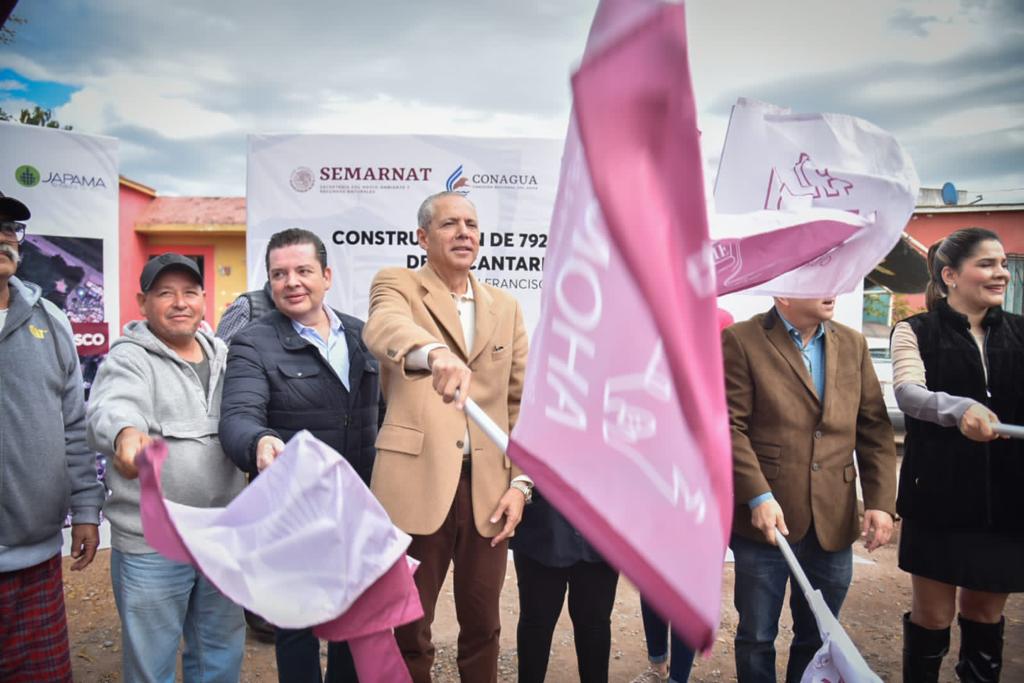 Lleva Ayuntamiento de Ahome servicios de agua y drenaje al predio San Francisco