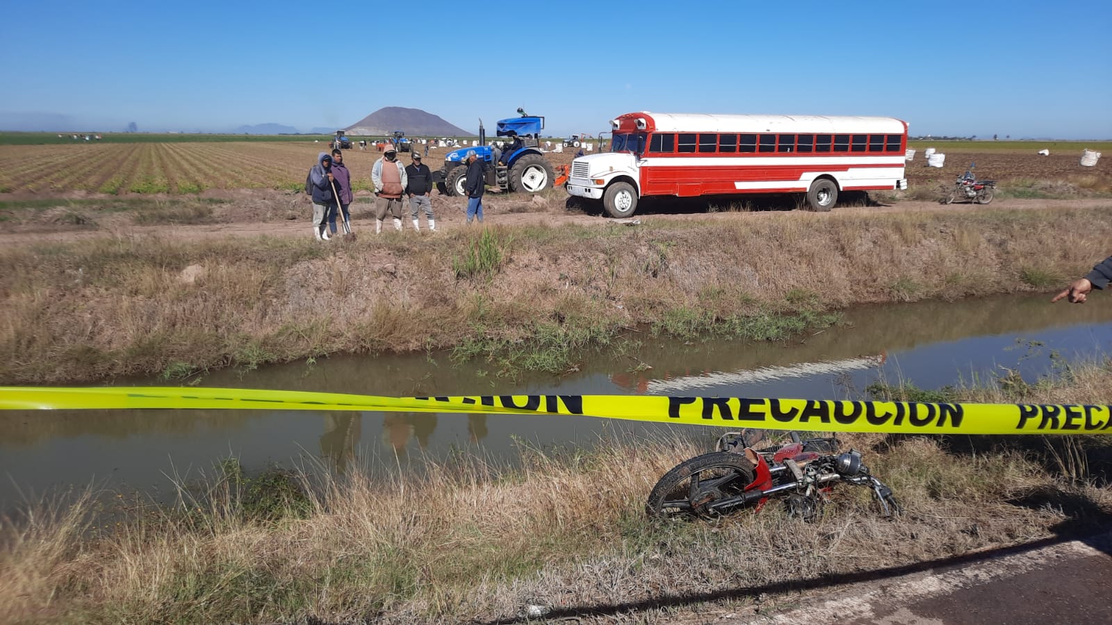 Localizan sin vida a un hombre en el interior del Canal Alto, en Juan José Ríos, Guasave
