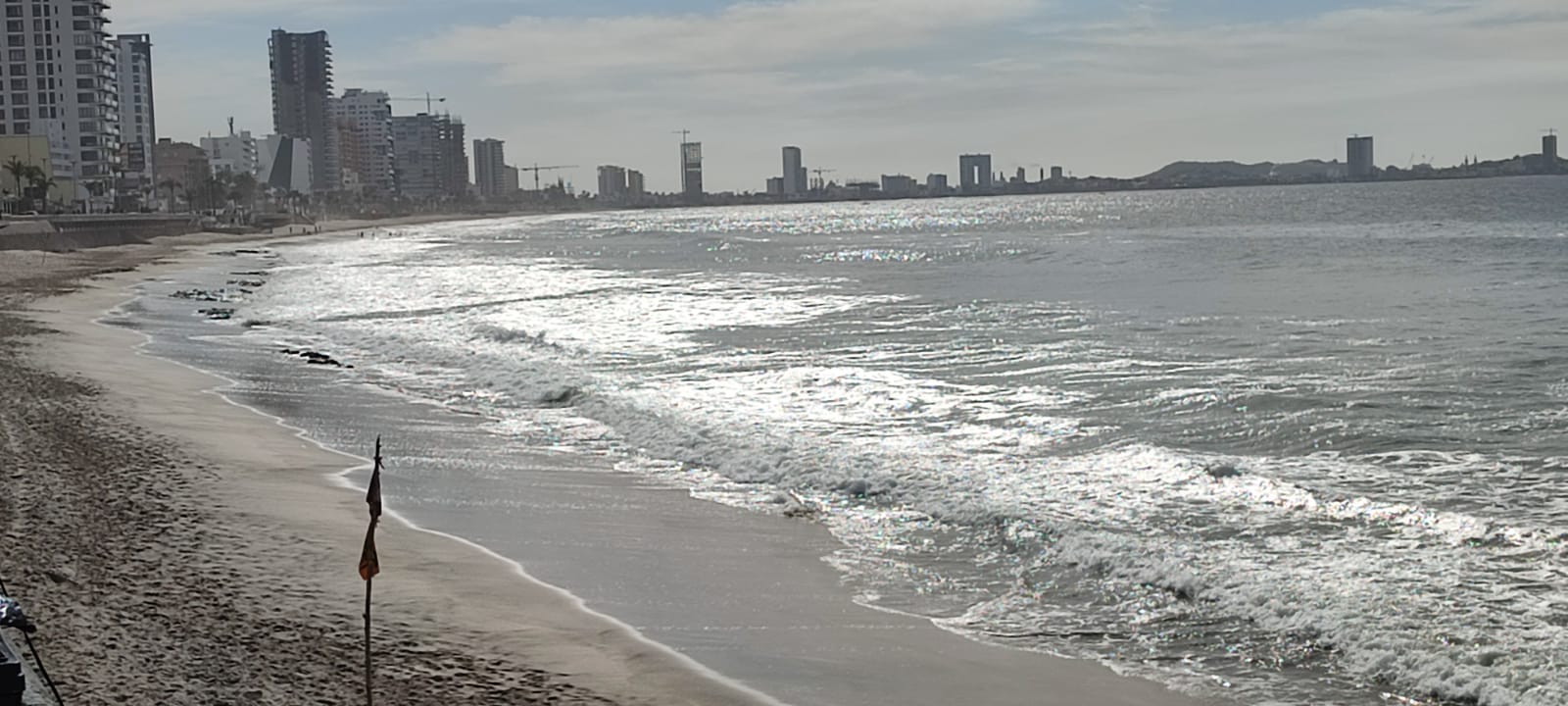 Por condiciones climáticas en Mazatlán, restringen actividades menores en el mar
