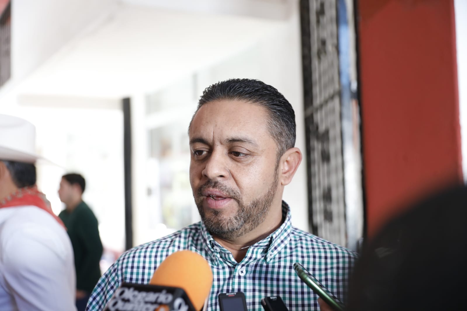 Síndico de Quilá pide que se concrete la pavimentación de dos calles