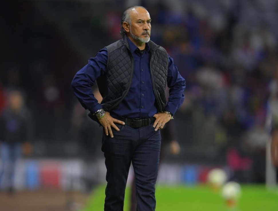 Cruz Azul busca nuevo director técnico, destituyó al ‘Potro’ Gutiérrez