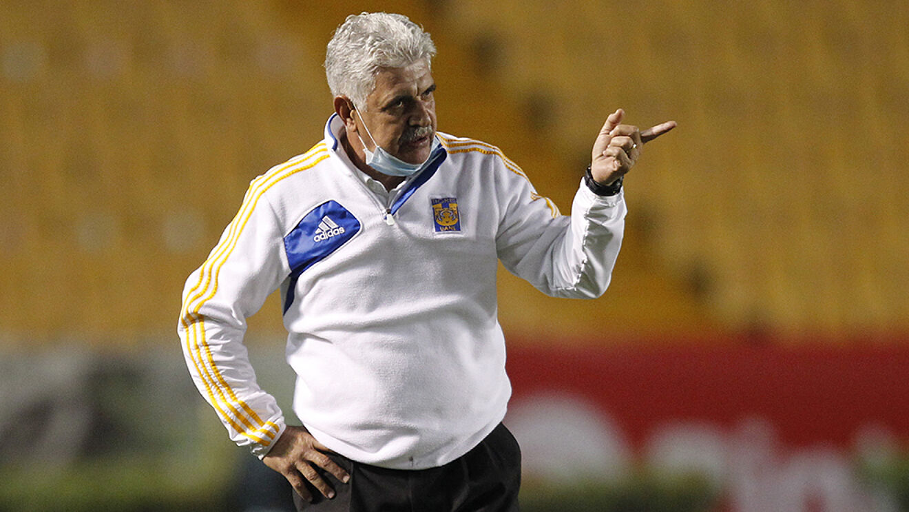 Ricardo Ferretti sería el elegido para dirigir a Cruz Azul