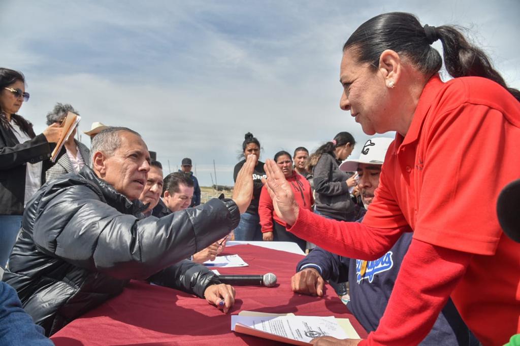 Se rehabilitará carretera al El Etcho, se compromete Gerardo Vargas