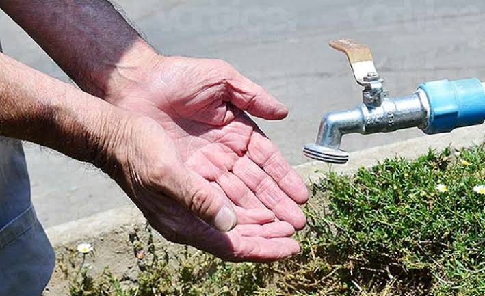 Amanecen sin abasto de agua tres colonias de Mazatlán; Jumapam ya trabaja en ello