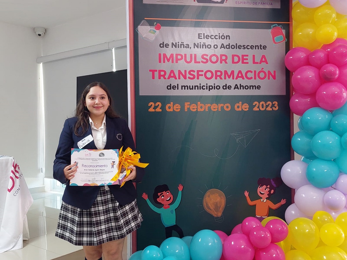 Gana Ana Valeria Ayón elección como niña impulsora de la transformación en Ahome