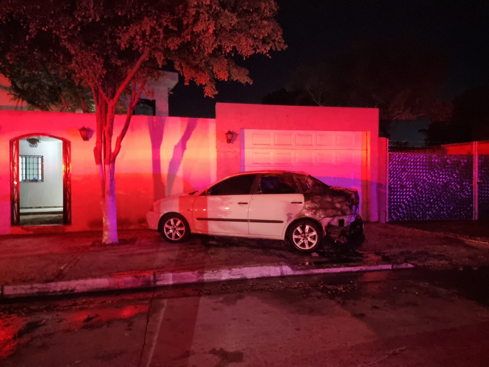 ‘Si no hay denuncia no se investiga’: FGE por carros quemados en Culiacán