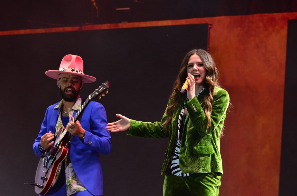 ‘Liberan’ Jesse & Joy un viaje al corazón en la velada infantil del Carnaval de Mazatlán 2023