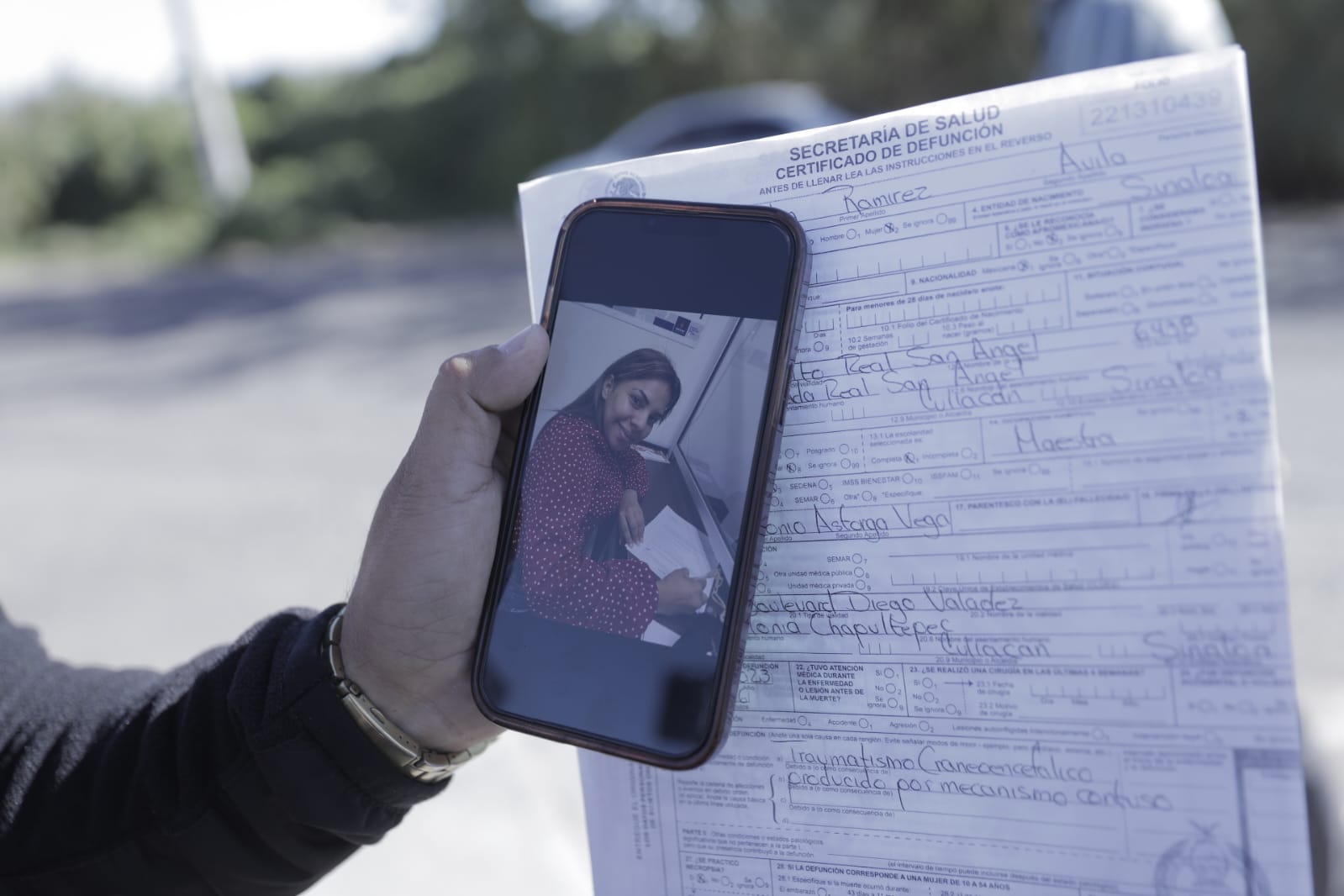 “Sí era maestra frente a grupo, tenía un mes dando clases”: Esposo de Aracely a la SEPyC
