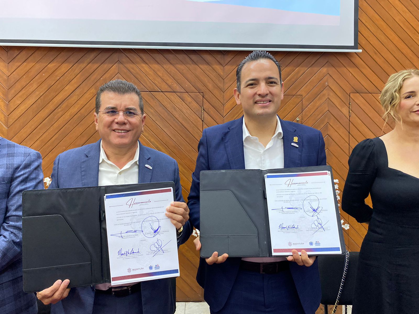 Suma Mazatlán un hermanamiento más, ahora el municipio de Chihuahua es Ciudad Hermana