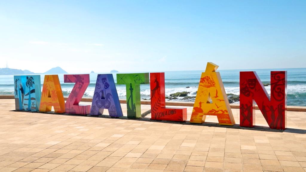 Mazatlán podría tener programas de apoyos emergentes, anuncia secretario de Economía
