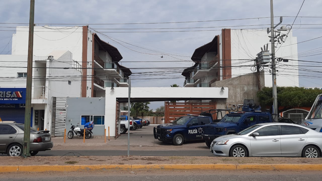 ¡Era expendio de mariguana! Hay dos detenidos en operativo en departamentos de Bacurimí, en Culiacán