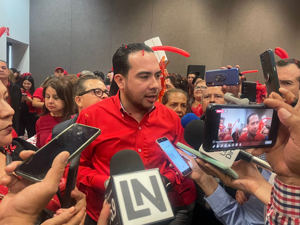 Se registra Michel Benítez como candidato para dirigir el Stase