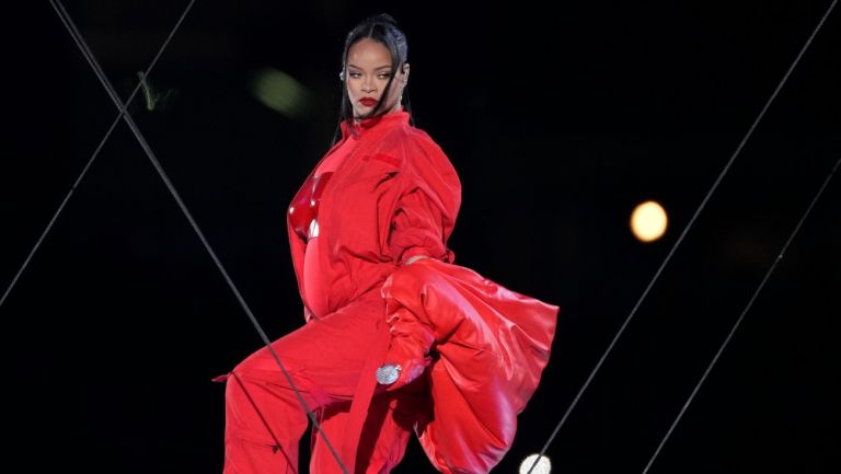 Rihanna es considerada una de las mujeres más ricas de la industria del entretenimiento
