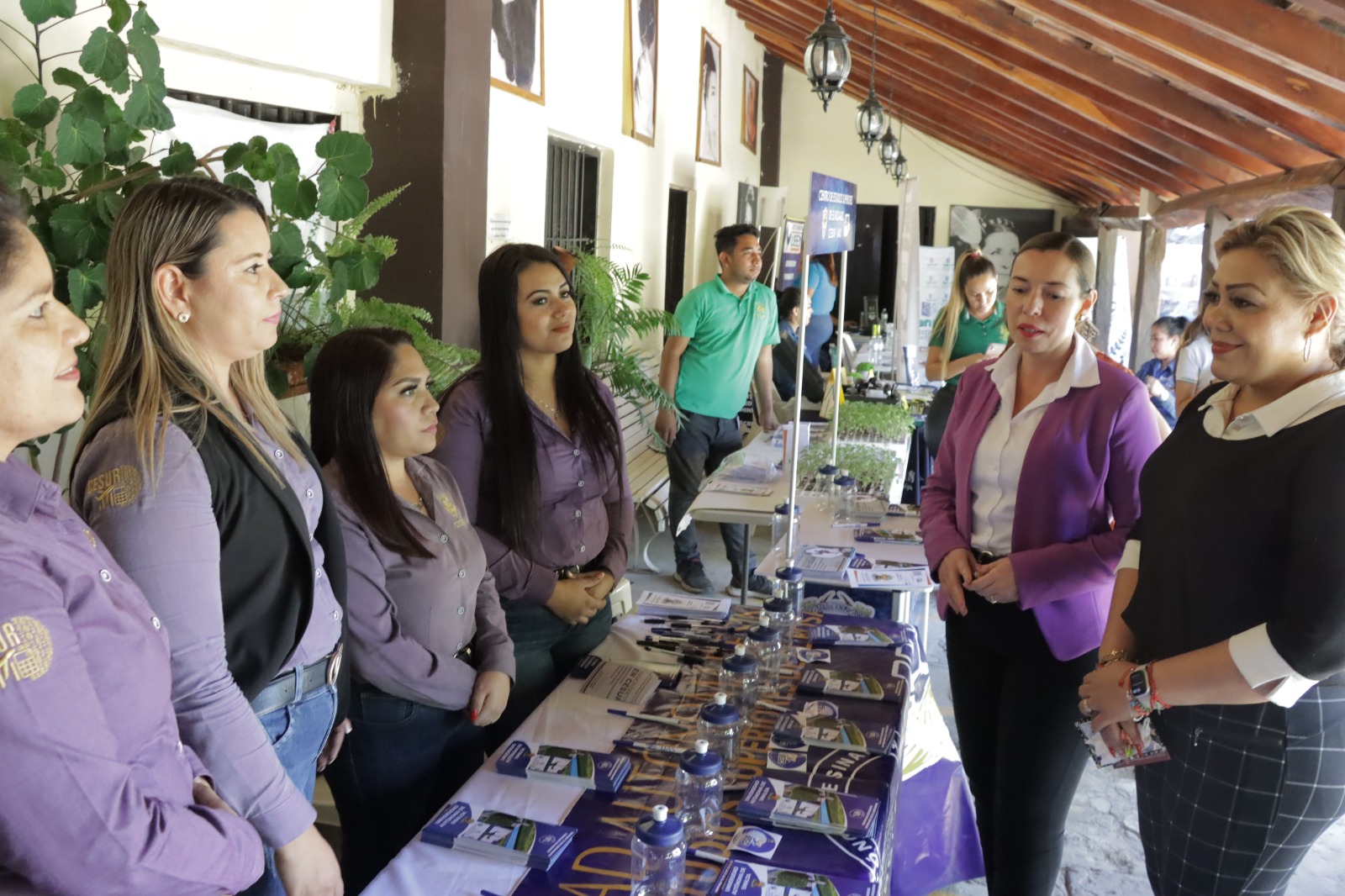 Reúnen en Rosario a 13 universidades en segunda muestra profesiográfica para que jóvenes decidan su futuro, informados