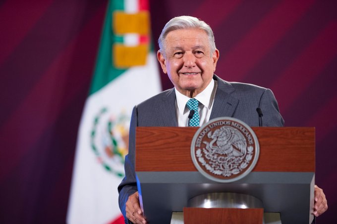 ‘No nos vayan a echar la culpa’, se deslinda López Obrador del retiro de Osorio Chong de la coordinación del PRI