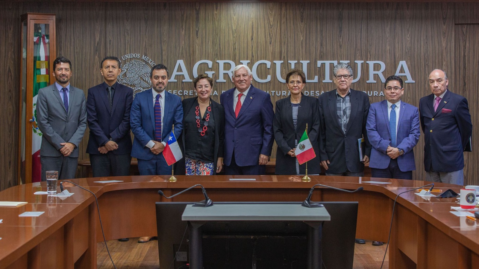 Busca México aumentar exportaciones de alimentos Chile; revisan protocolos sanitarios para ello